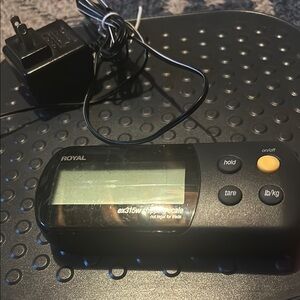 Royal Digital Shipping Scale with Adapter - Black and Yellow